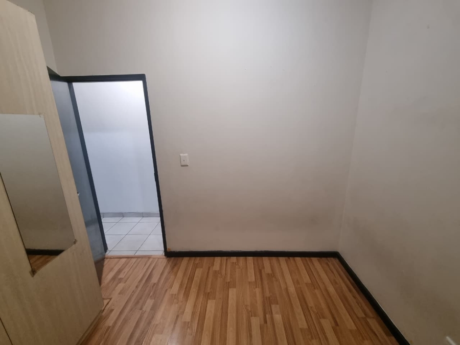 To Let 2 Bedroom Property for Rent in Observatory Western Cape